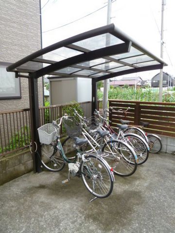 その他共有部分　★屋根付き駐輪場★