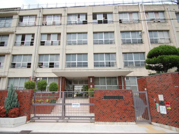 小学校　大阪市立 大領小学校（小学校）まで490m