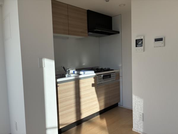 キッチン　コンパクトなキッチンで掃除もラクラク