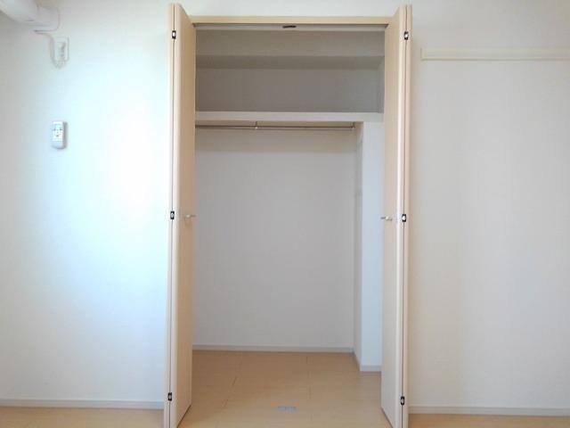 収納　6.0帖北洋室・収納