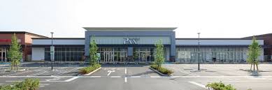 ショッピングセンター　フォレストモール甲斐竜王（ショッピングセンター）まで228m