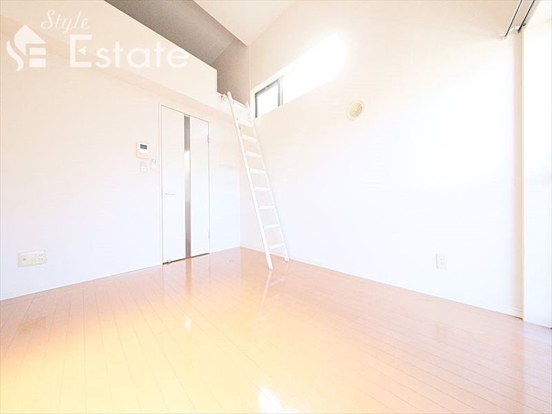 居室・リビング　リビング