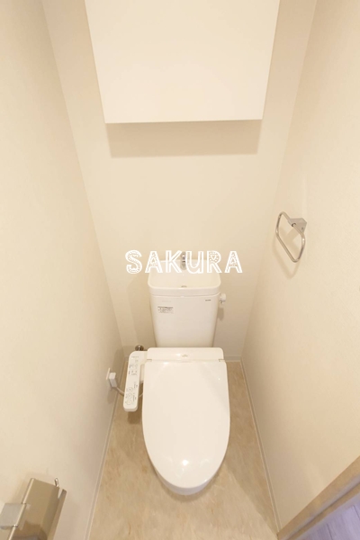 トイレ　嬉しい温水洗浄便座♪