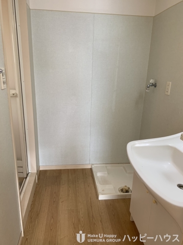 洗面設備　他の部屋の参考写真です。現状を優先させて頂きます。