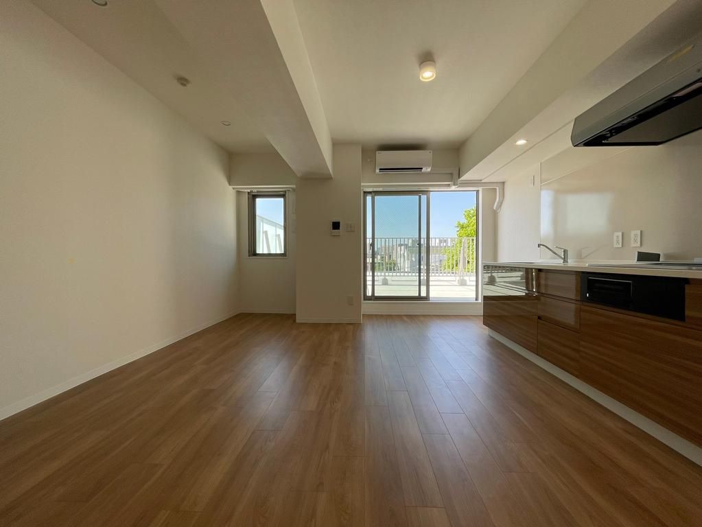 居室・リビング　ゆったり過ごせる居間です