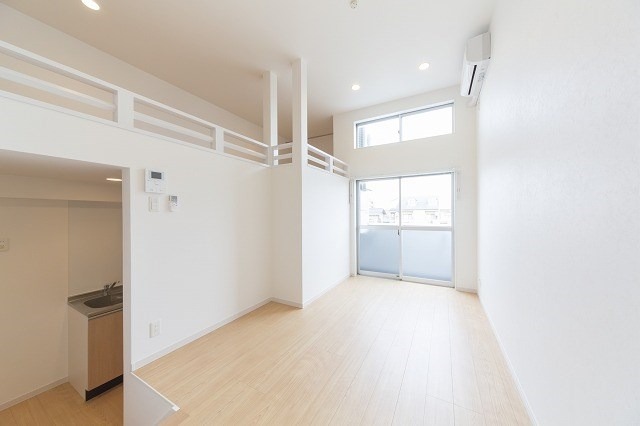 居室・リビング　同型イメージ