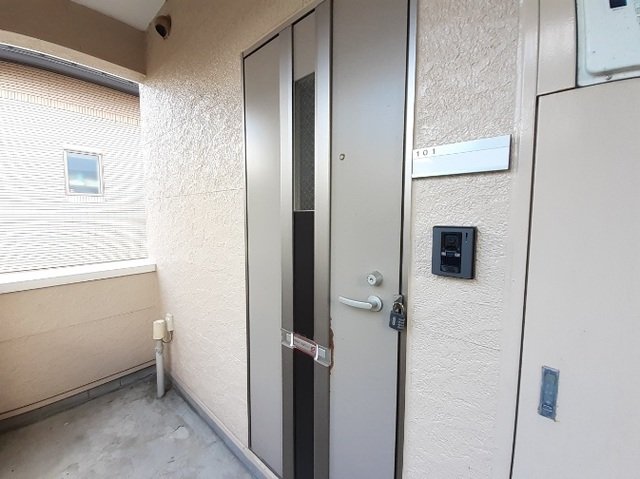 エントランス　毎日通るエントランスはこのようになっています