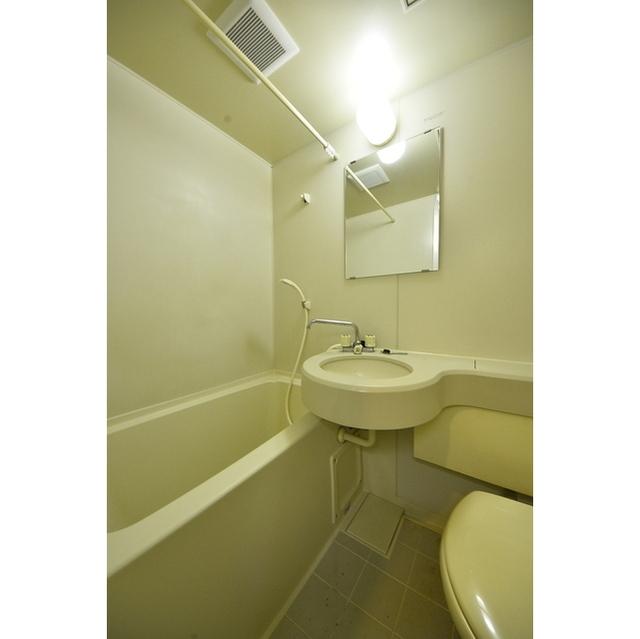 バス・シャワールーム　バス