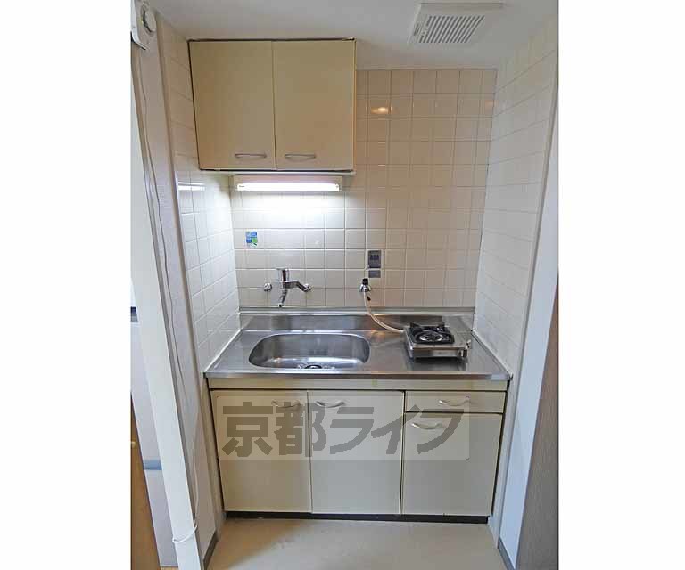 キッチン　キッチンです。