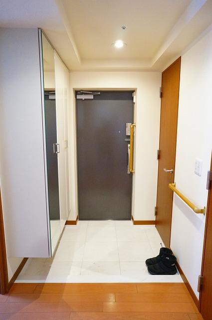 玄関　玄関