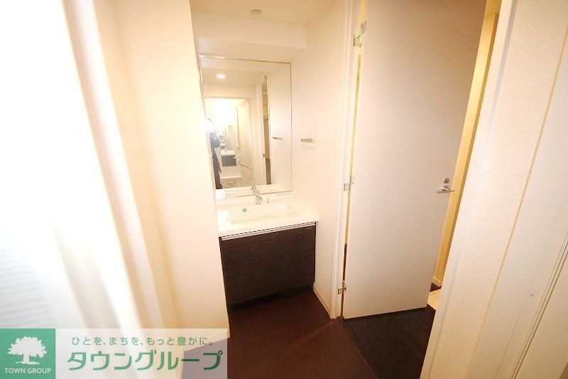 洗面設備　収納