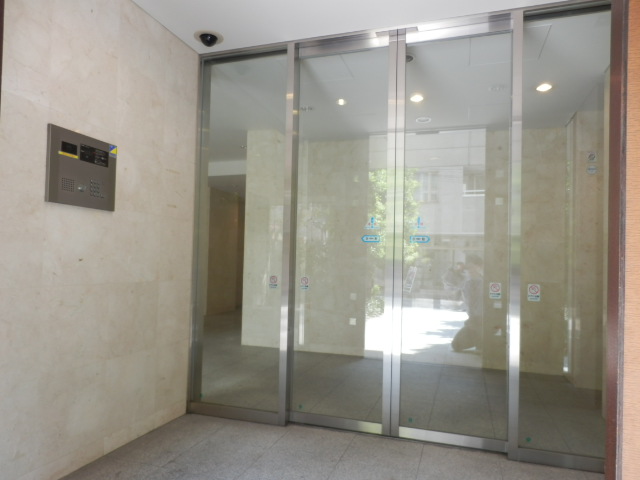 エントランス　エントランス