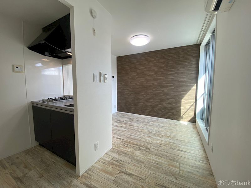 居室・リビング　日当たりの良いリビング