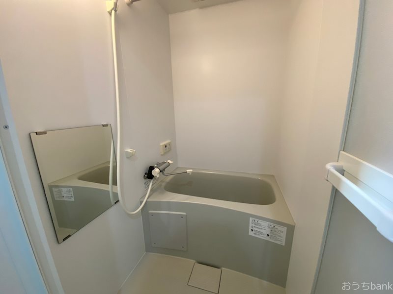 バス・シャワールーム　ゆったりできる浴室。