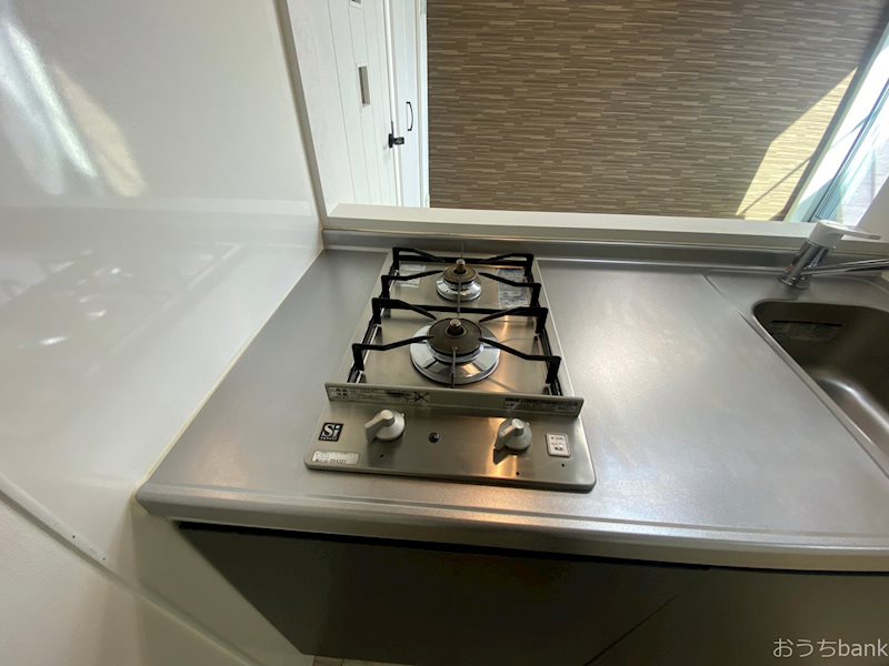 その他設備　ガスコンロは2口ついてます。