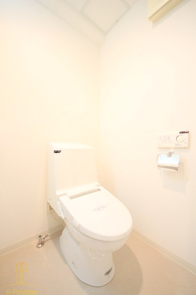 トイレ　エスライズ四ツ橋