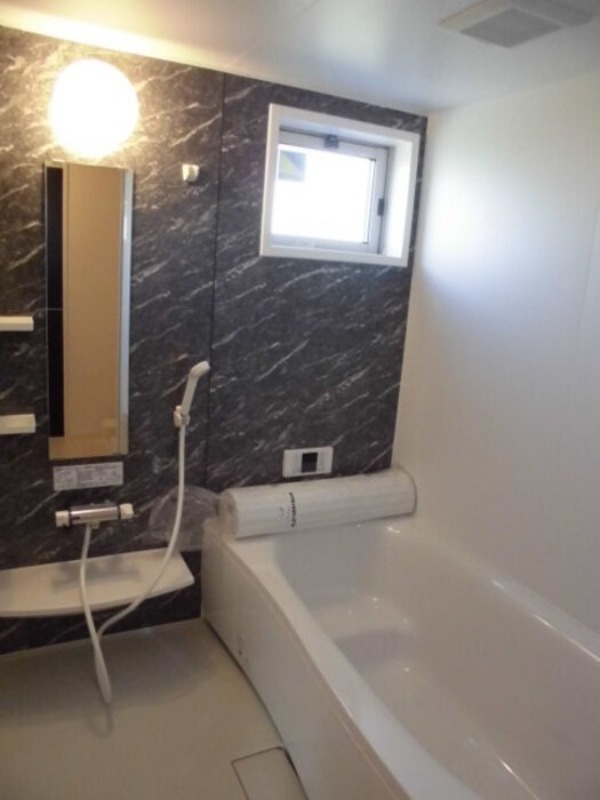 バス・シャワールーム　図面と現状に相違がある場合には現状を優先