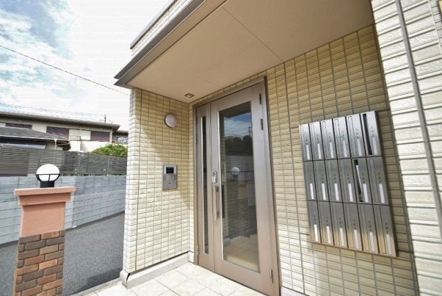 エントランス　オートロック付