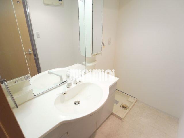 洗面設備　独立洗面台　室内洗濯機置場