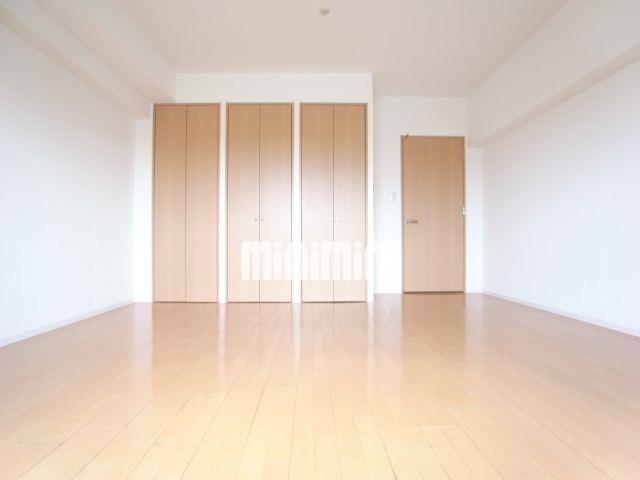 居室・リビング　床フローリング