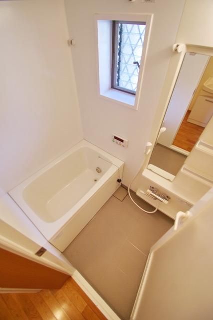 バス・シャワールーム　★お部屋探しはタウンハウジング稲田堤店まで★