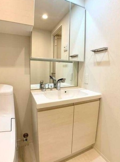 洗面設備　☆うれしい独立洗面台☆