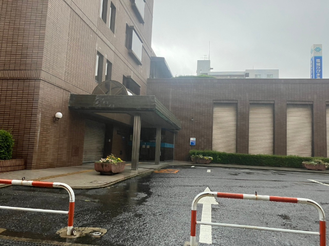 銀行　福岡ひびき信用金庫三萩野支店（銀行）まで381m