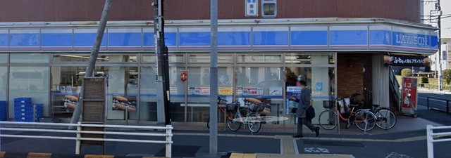 コンビニ　ローソン（コンビニ）まで541m