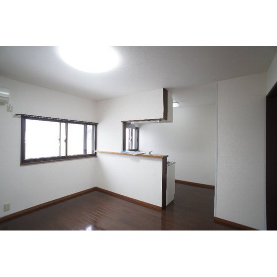 居室・リビング　※照明器具は残置物