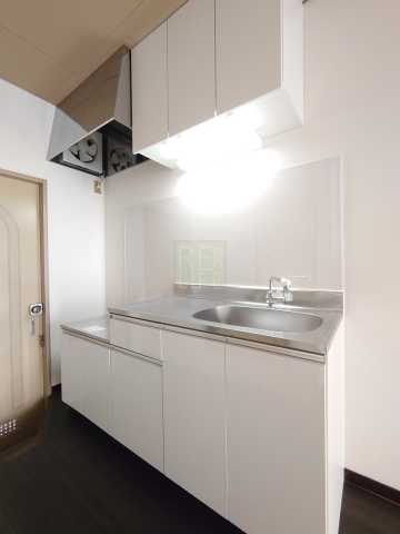 キッチン　お電話でお問合せのお客様を対象に初期費用割引中。