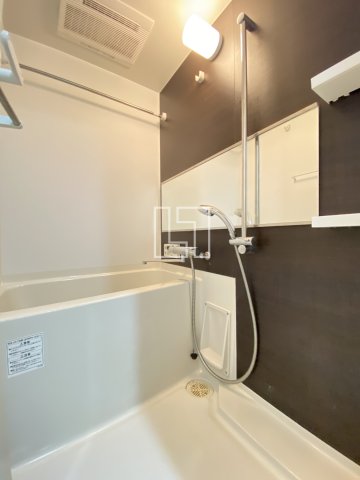 バス・シャワールーム　レオンコンフォート難波南　浴室