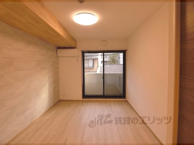 居室・リビング　居室