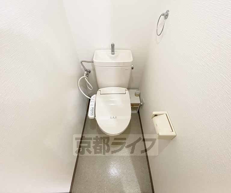 トイレ　３点セパレートです。