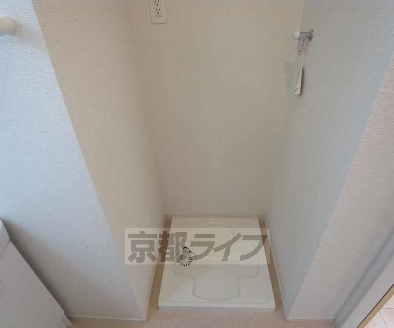 その他設備　きれいな洗濯機置き場です