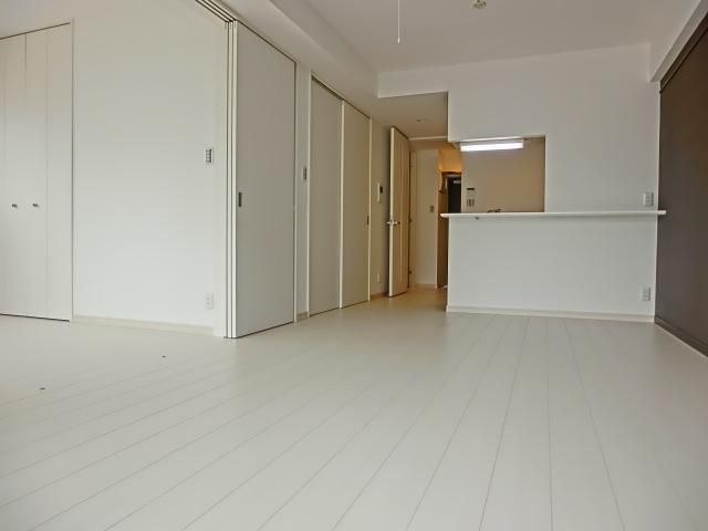 居室・リビング　開放感のあるリビング