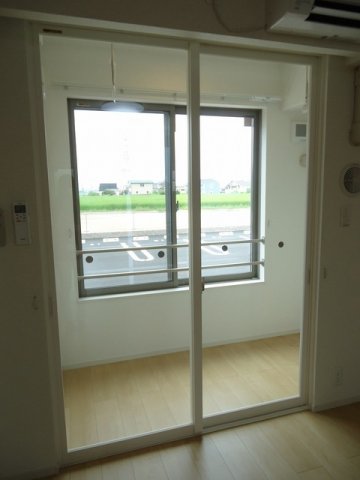 バルコニー　物件の内装です