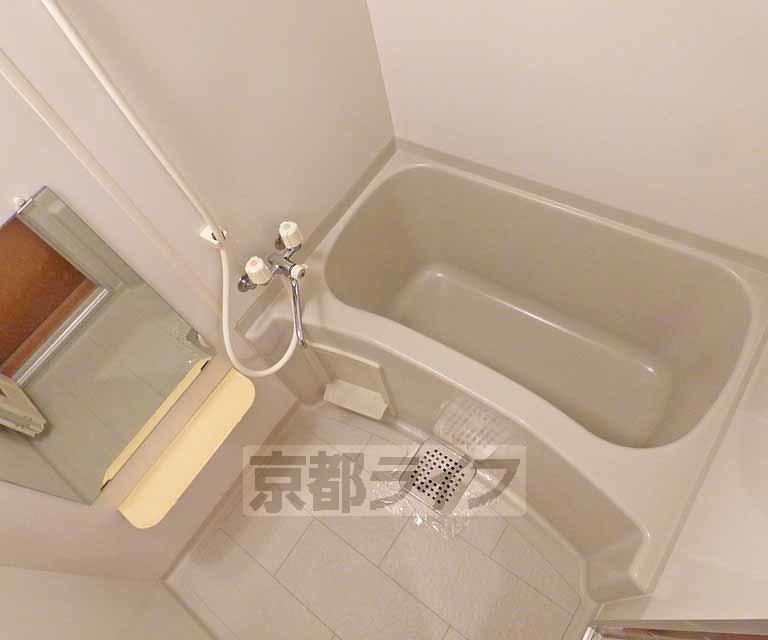 バス・シャワールーム　バスです。