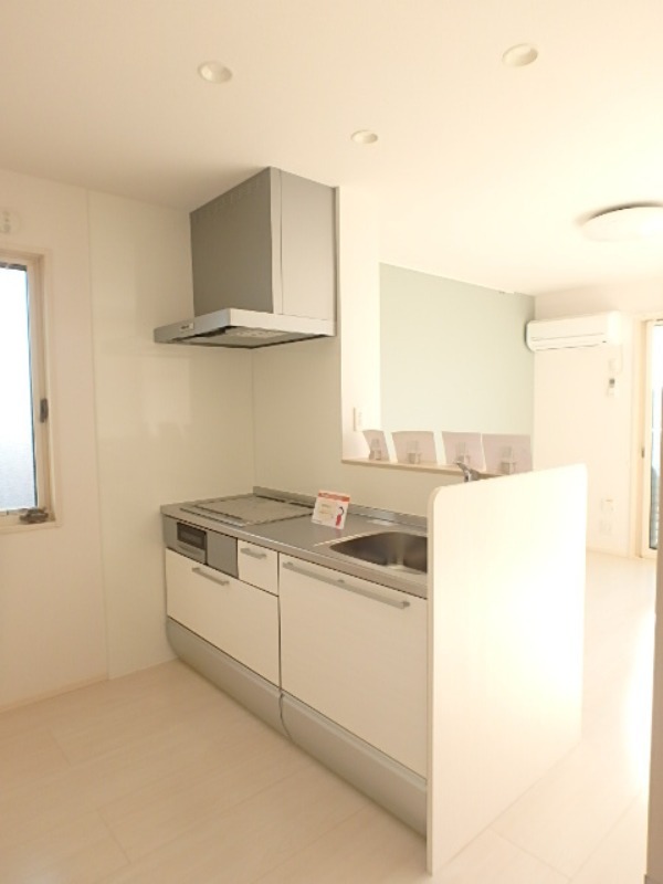 キッチン　図面と現状に相違がある場合には現状を優先