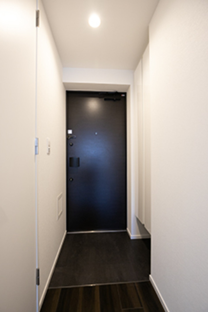 玄関　※写真は同タイプ住戸です。