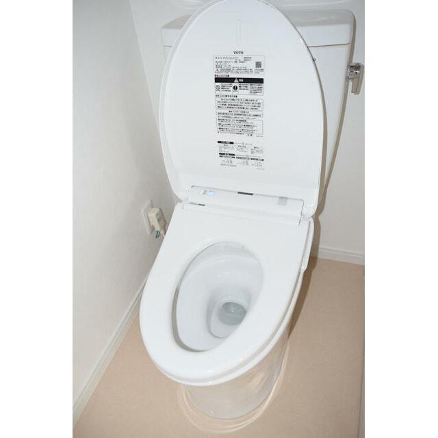 トイレ　※現在入居中につき、他の部屋のお部屋の写真を参考写真として掲