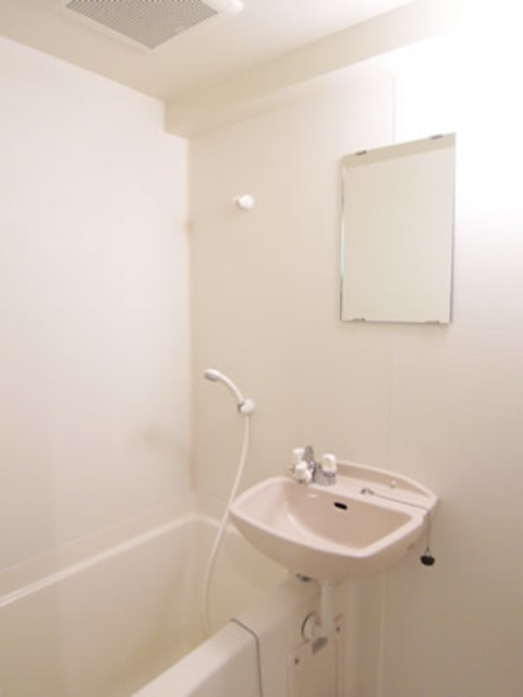 洗面設備　★☆バストイレ別で清潔感のある水回り