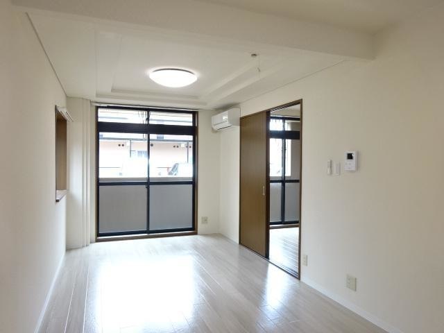 居室・リビング　リビング