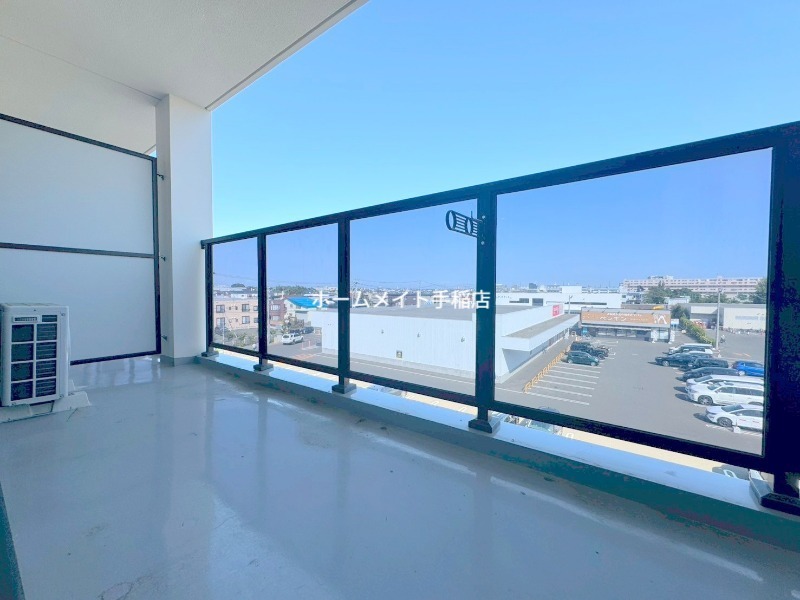 バルコニー　バルコニースペースです！