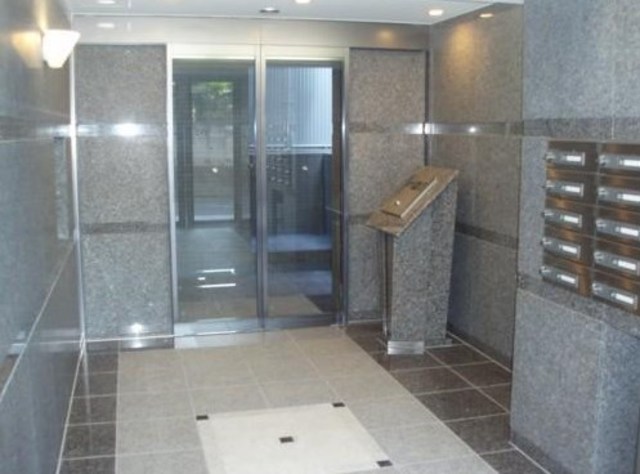 エントランス　エントランス部分