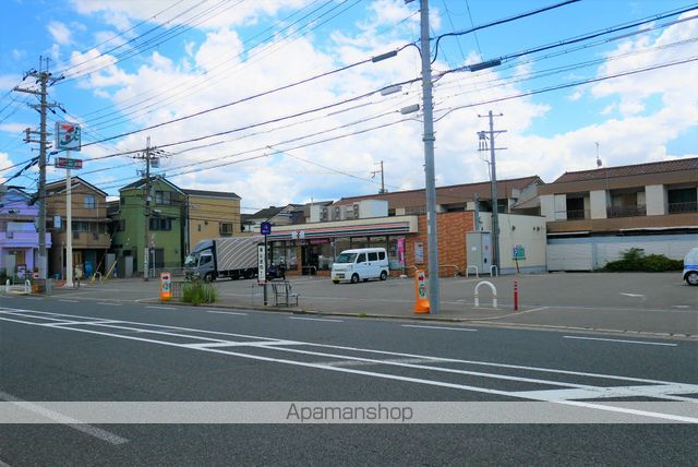 コンビニ　セブン－イレブン堺海山町店（コンビニ）まで388m