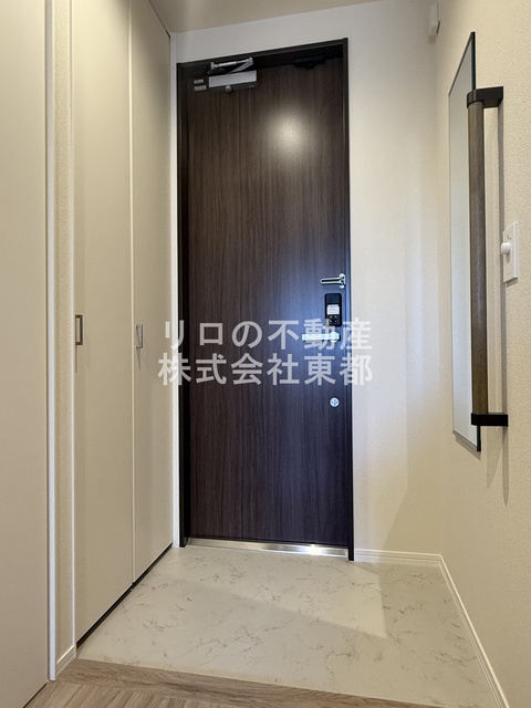 玄関　すっきりシンプルな玄関スペースです！