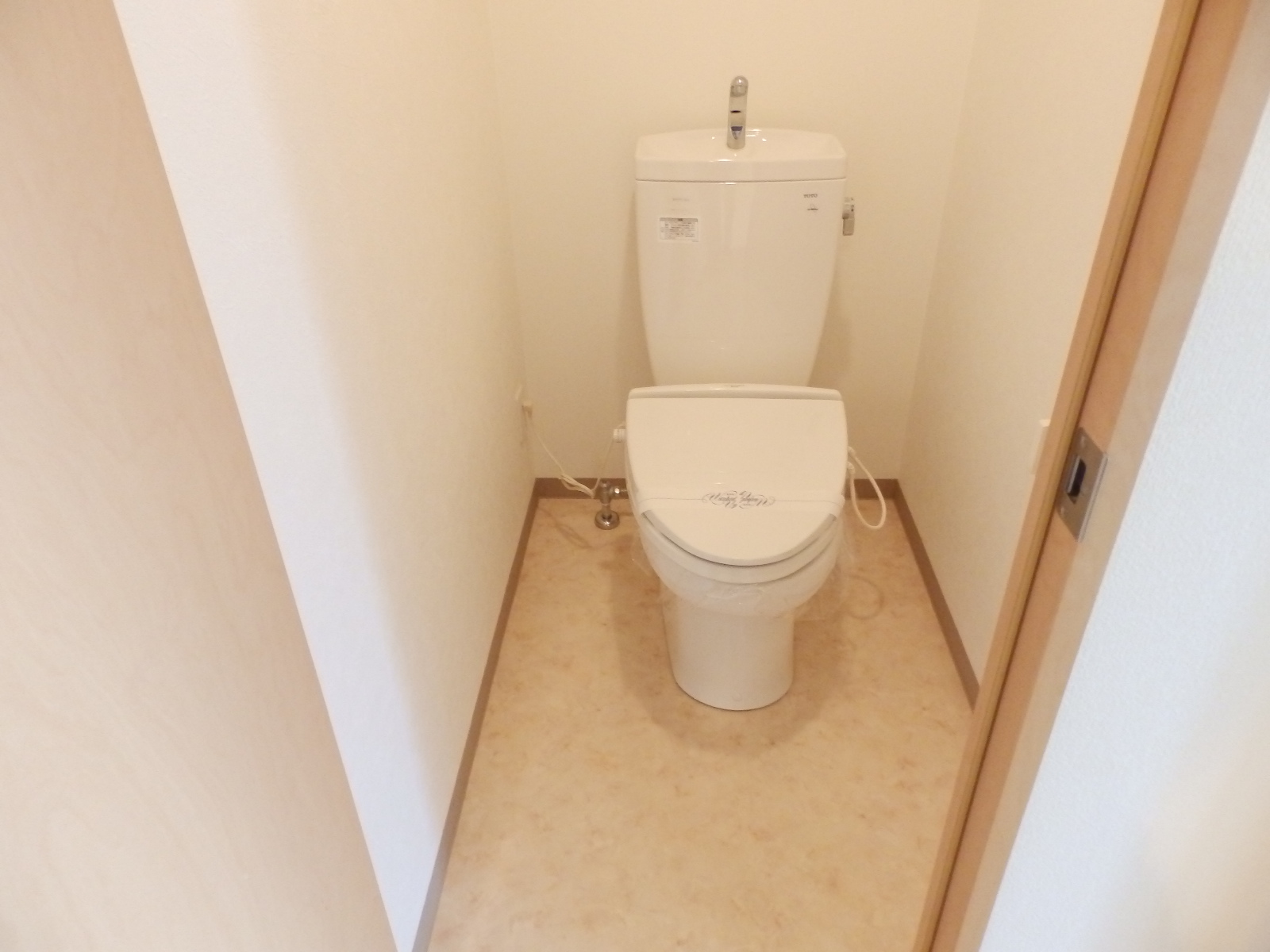 トイレ　まだまだ綺麗です