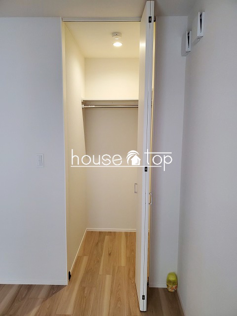 収納　各お部屋に収納完備