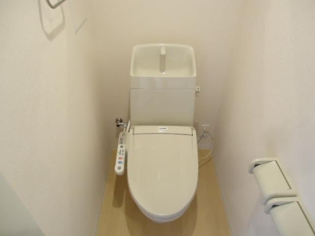 トイレ　トイレ