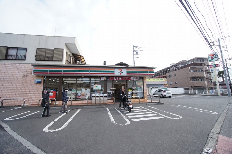 コンビニ　セブンイレブン 大和つきみ野駅北店（コンビニ）まで814m